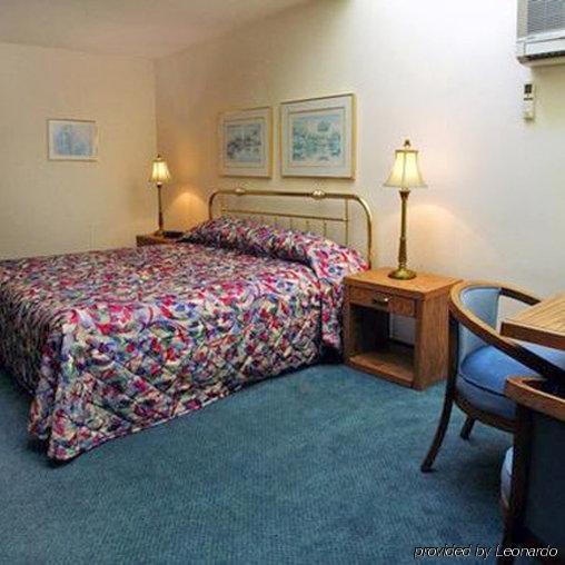 Shawano Four Seasons Resort Cameră foto