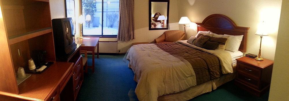 Shawano Four Seasons Resort Exterior foto