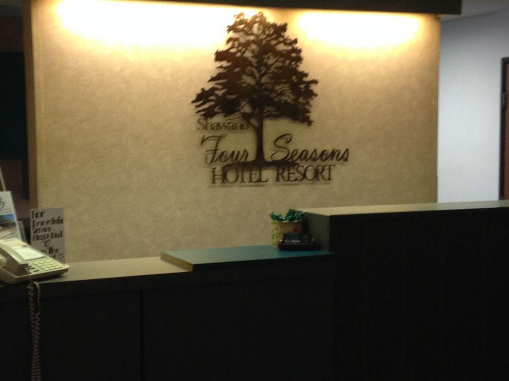 Shawano Four Seasons Resort Exterior foto